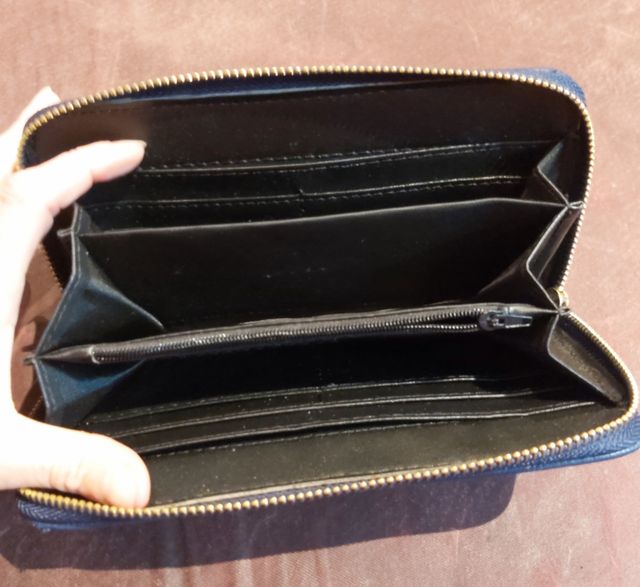 Original billetero con departamento para monedas