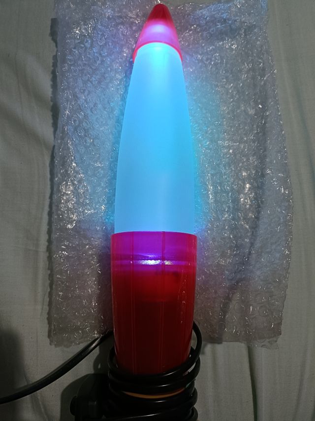 Lámpara roja bombilla