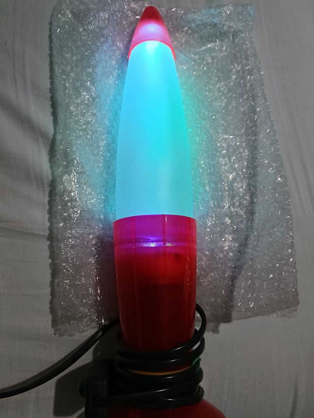 Lámpara roja bombilla