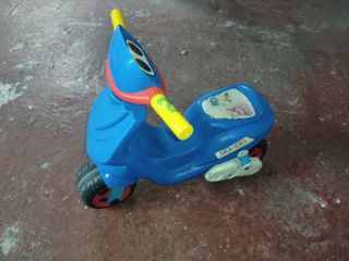 Moto correpasillos