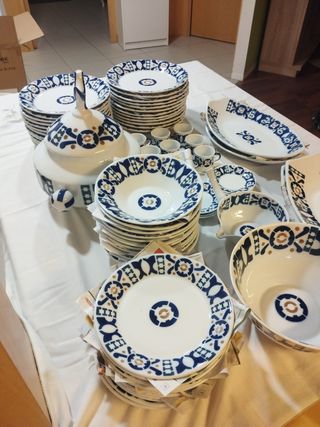 vajilla sargadelos 12 servicios, edición Burela