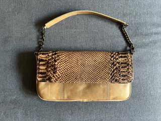 Bolso de piel Massimo Dutti color beige
