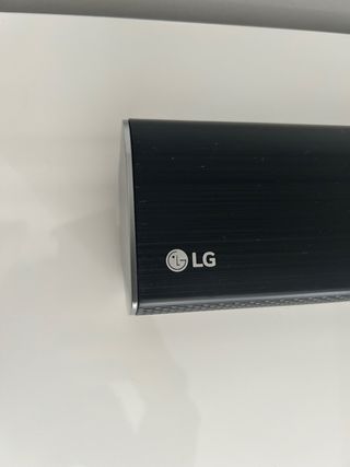 Barra de Sonido LG + subwoofer