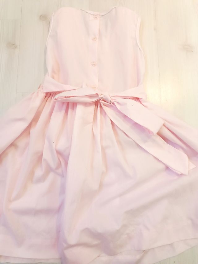 Vestido nido de abeja talla 4 y 5 años Nuevo