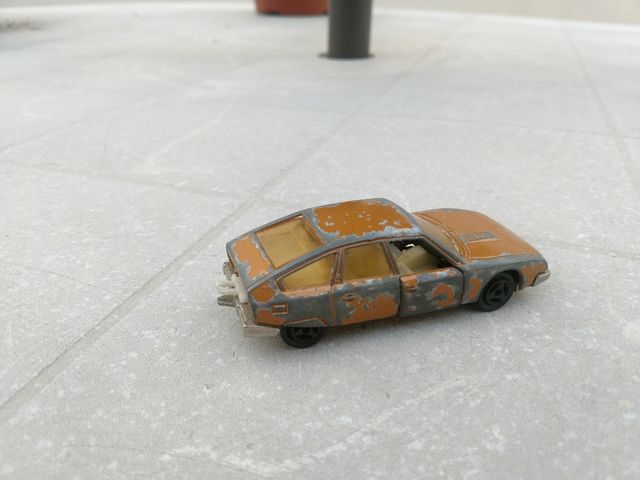 Jaguar xj-s de Corgi y Citroen CX 265 de majorette