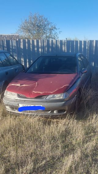 Despiece renault laguna 96"sin líp delantero"