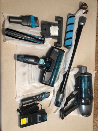 Aspirador vertical Cecotec