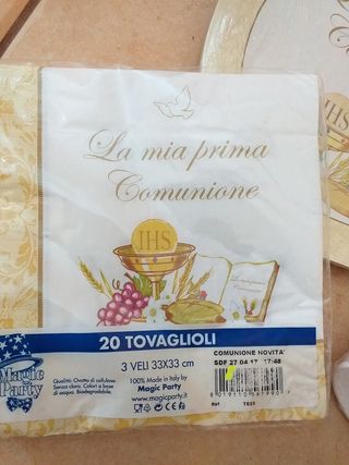 piatti, bicchieri e tovaglioli carta comunione 