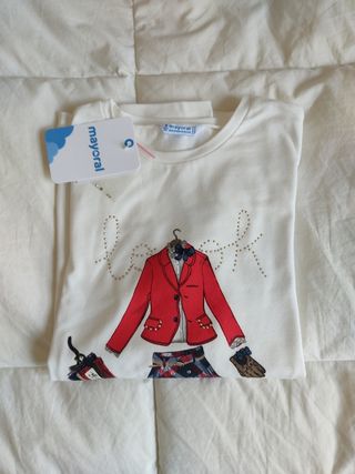 Camiseta niña Mayoral nueva sin estrenar!!!