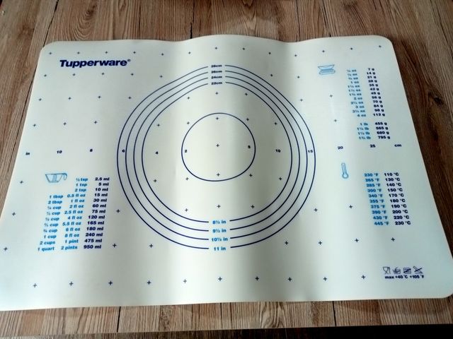 tappeto pasticceria Tupperware 