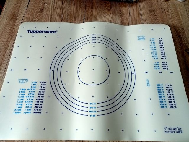 tappeto pasticceria Tupperware 