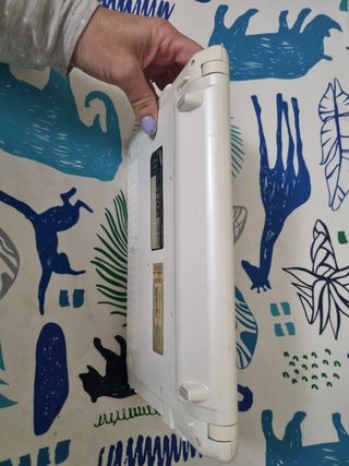 NOTEBOOK SAMSUNG  BLANCO. Súper chulo.