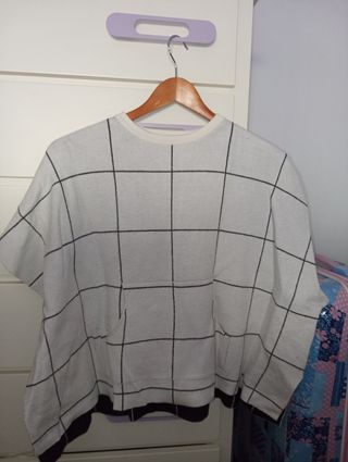 PONCHO DEL ZARA 