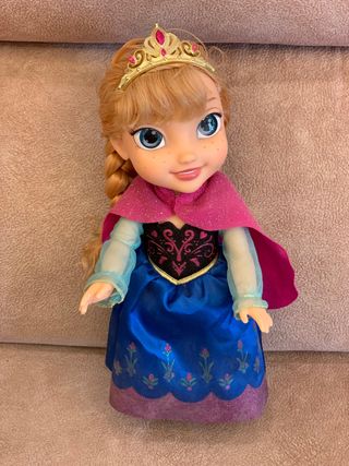Bambola Frozen 35 cm. di altezza