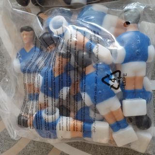 MUÑECOS FUTBOLIN