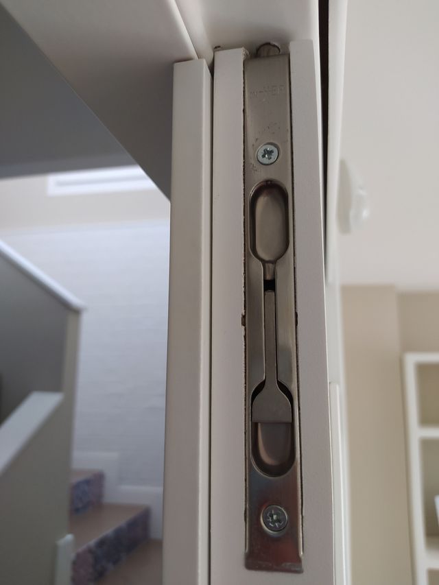 pestillo puerta doble