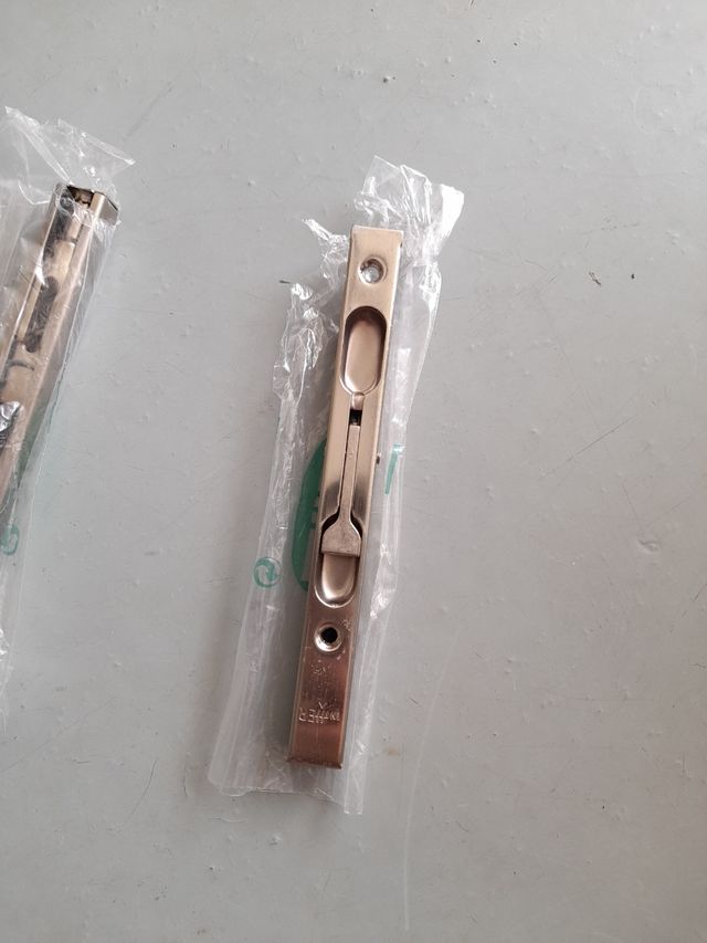 pestillo puerta doble