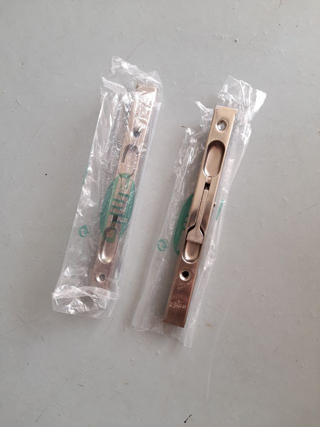 pestillo puerta doble