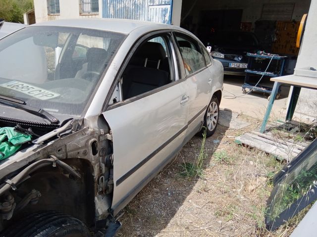PASSAT DESPIECE COMPLETO