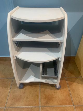 Mesa para televisión / videoconsola 