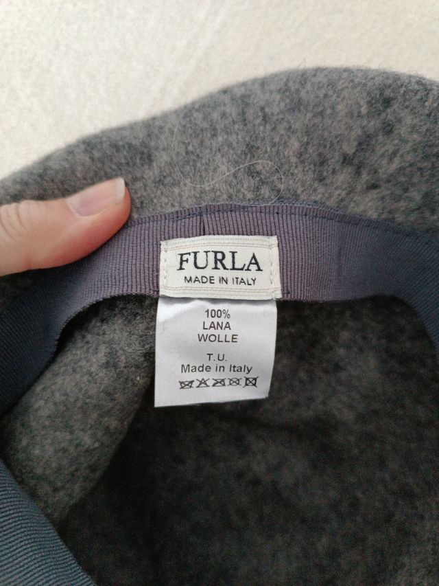 Sombrero de pura lana vintage Furla