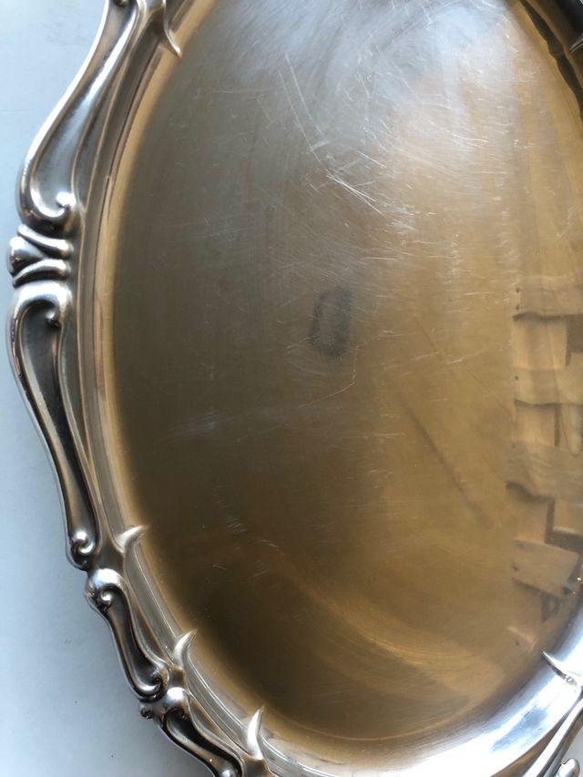 Elegante Vassoio da portata vintage in acciaio