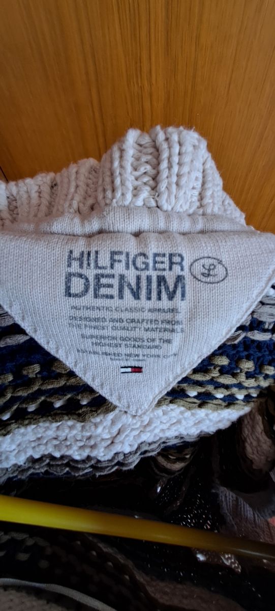 Maglione corto estivo all'uncinetto molto costoso