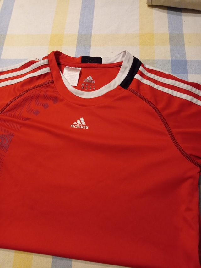 Camiseta deportiva