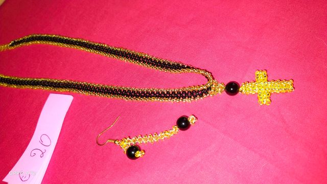 parure collana e orecchini fatti a mano ✋ nuovo