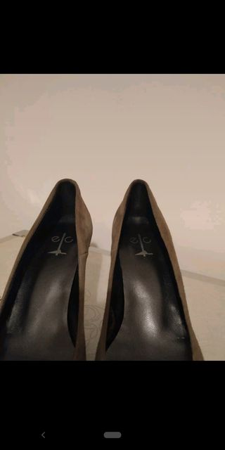 N° 37. Zapatos Piel Mujer Tacón con Plataforma