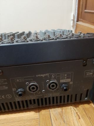 Equipo de sonido completo. Mesa de mezcla Yamaha +