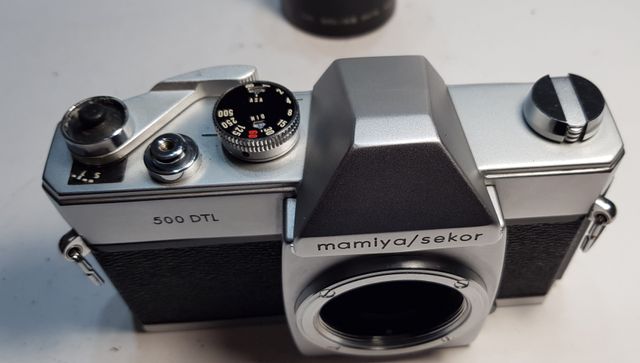 mamiya/sekor 500 DTL /PENTAKON auto 2.8/135 MC