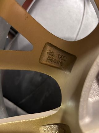 Llantas 16" 4x100 sin estrenar y con tapas de buje