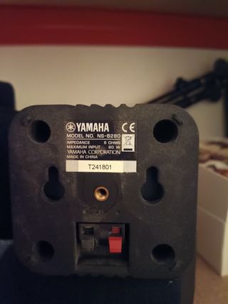 Yamaha Home Cinema 5.1 NSP380 conjunto altavoces