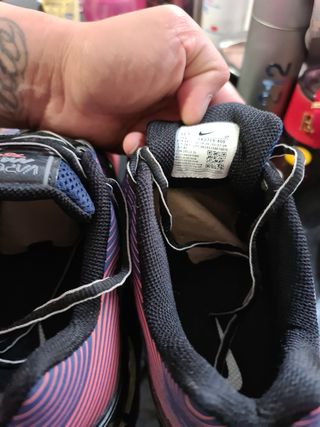 vapormax  Nike 44