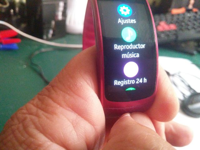 reloj inteligente gear fit dod