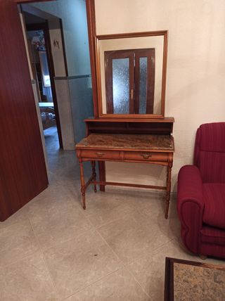 Mueble entrada recibidor. Escritorio.