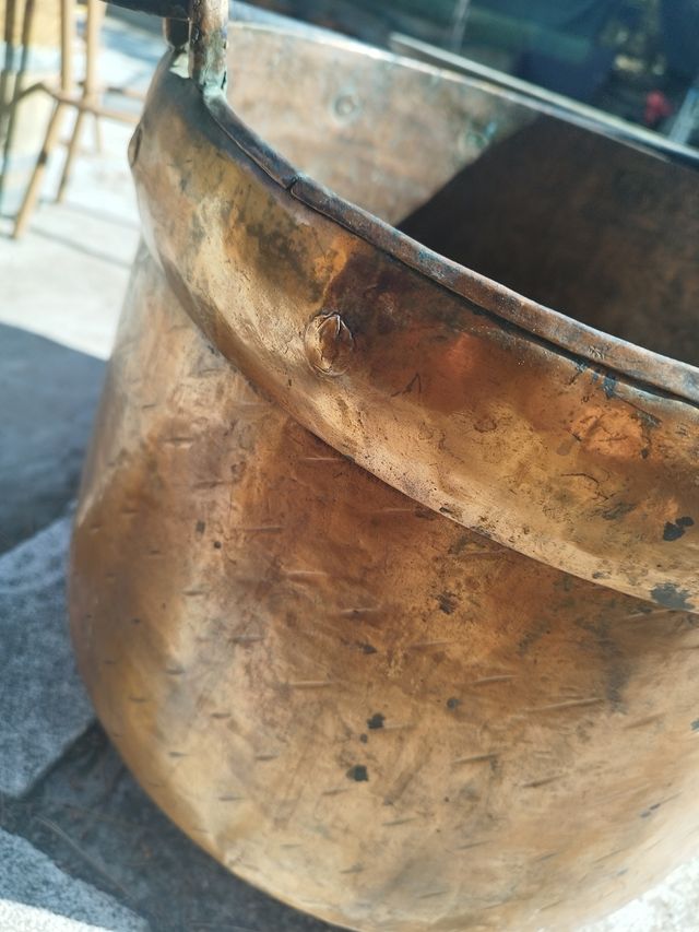 caldero olla de cobre hecho ha mano