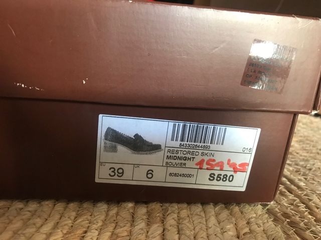 Zapatos piel n* 39. Neosens