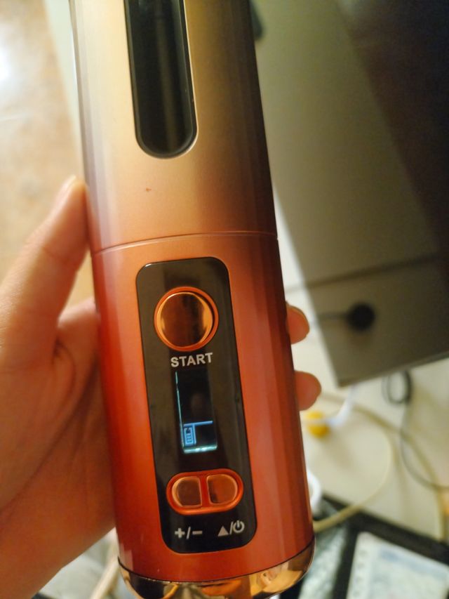 Rizador de pelo automático e inalámbrico