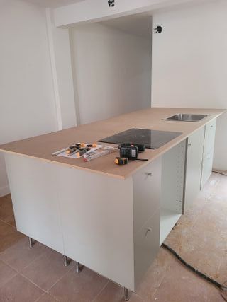 CARPINTERO, ARREGLOS DE MUEBLES