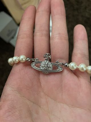 Vivienne Westwood collana di perle choker