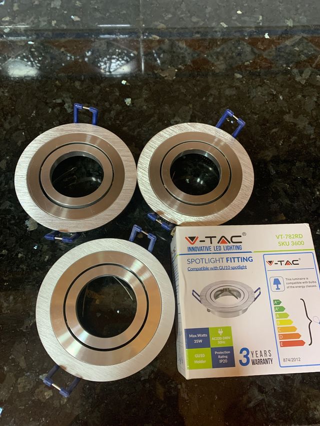 4 halogenos color plata