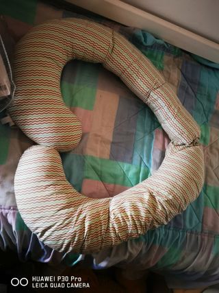 almohada de maternidad o lactancia  babiesrus