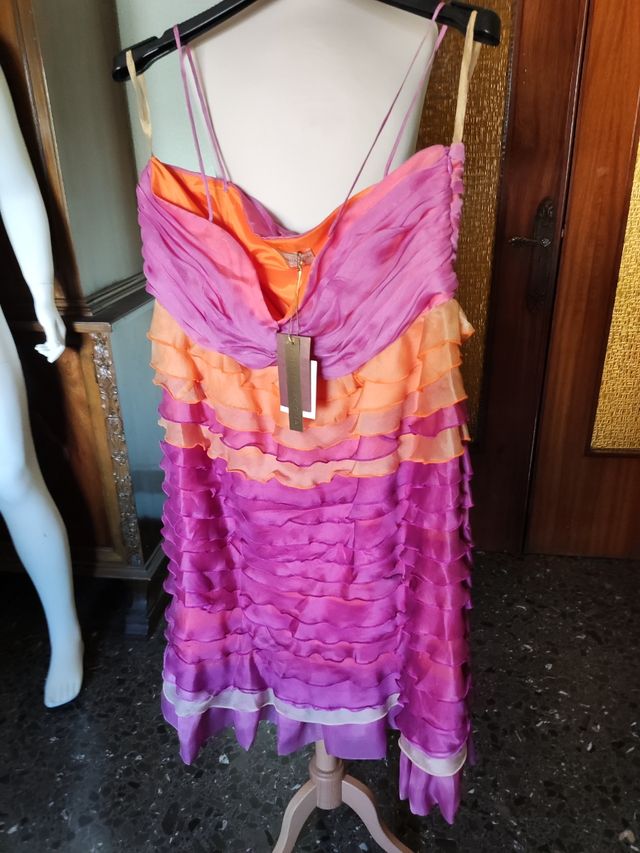 Vestido de Fiesta Joven Nuevo a estrenar.
Talla 44