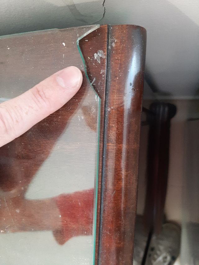 Cómoda caoba 3 cajones