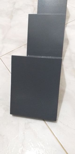 Scaffale e/o scale galleggianti a zig zag