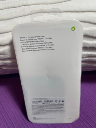 Funda compatible  con IPhone 12 Pro Max SIN MARCA