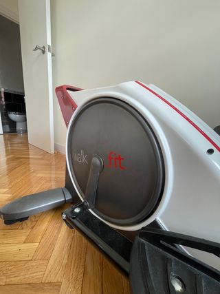 Vélo Elliptique BH Fitness Athlon - Blanc, 8 Niveaux, LCD, Transport Facile
