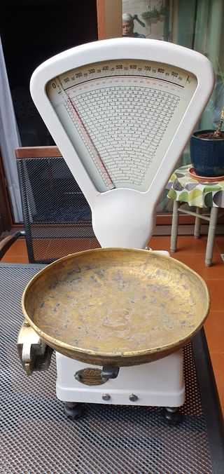 bascula antigua,restaurada